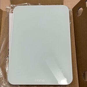 iHome Digital Kitchen Scale in white